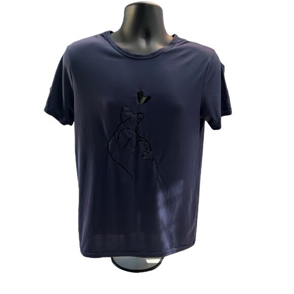 Minimalist Cut-Out Hand Heart Gesture T-Shirt | NCS Brand | Navy Blue  Medium - Picture 1 of 5